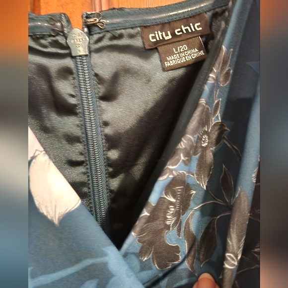 City Chic Jade Blossom sz 20 - Picture 4 of 4